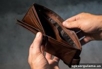 Common Financial Mistakes People Make and How to Avoid Them